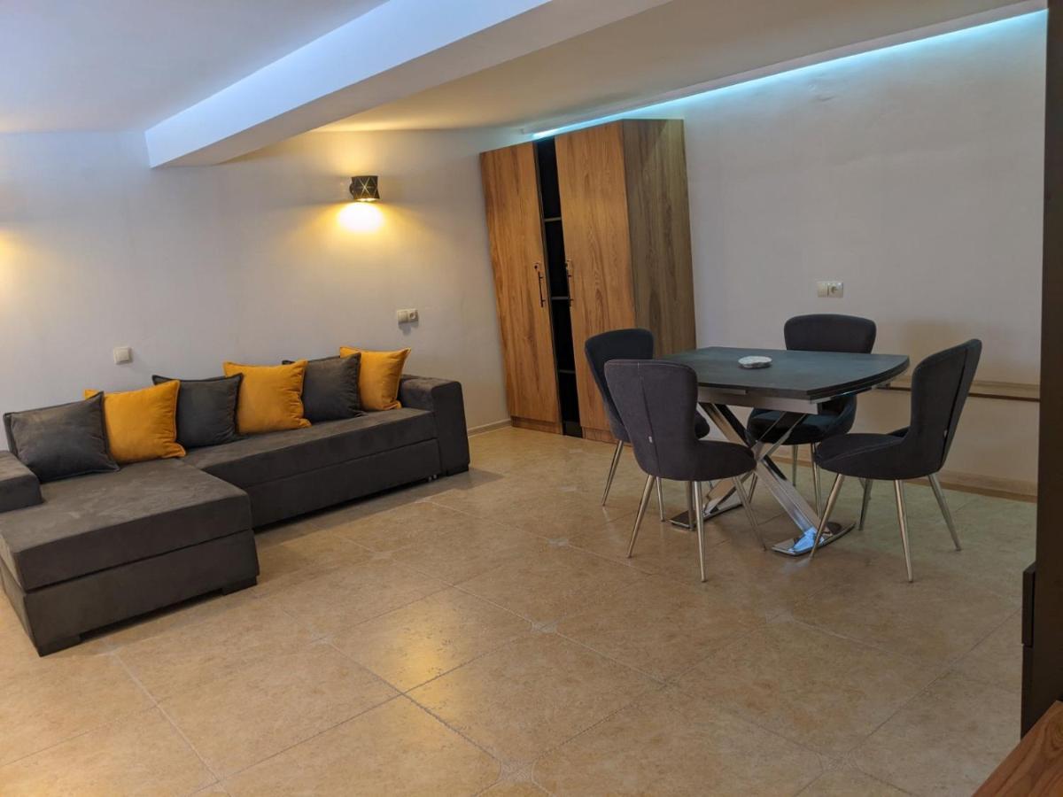 New Borjomi Apartment ภายนอก รูปภาพ